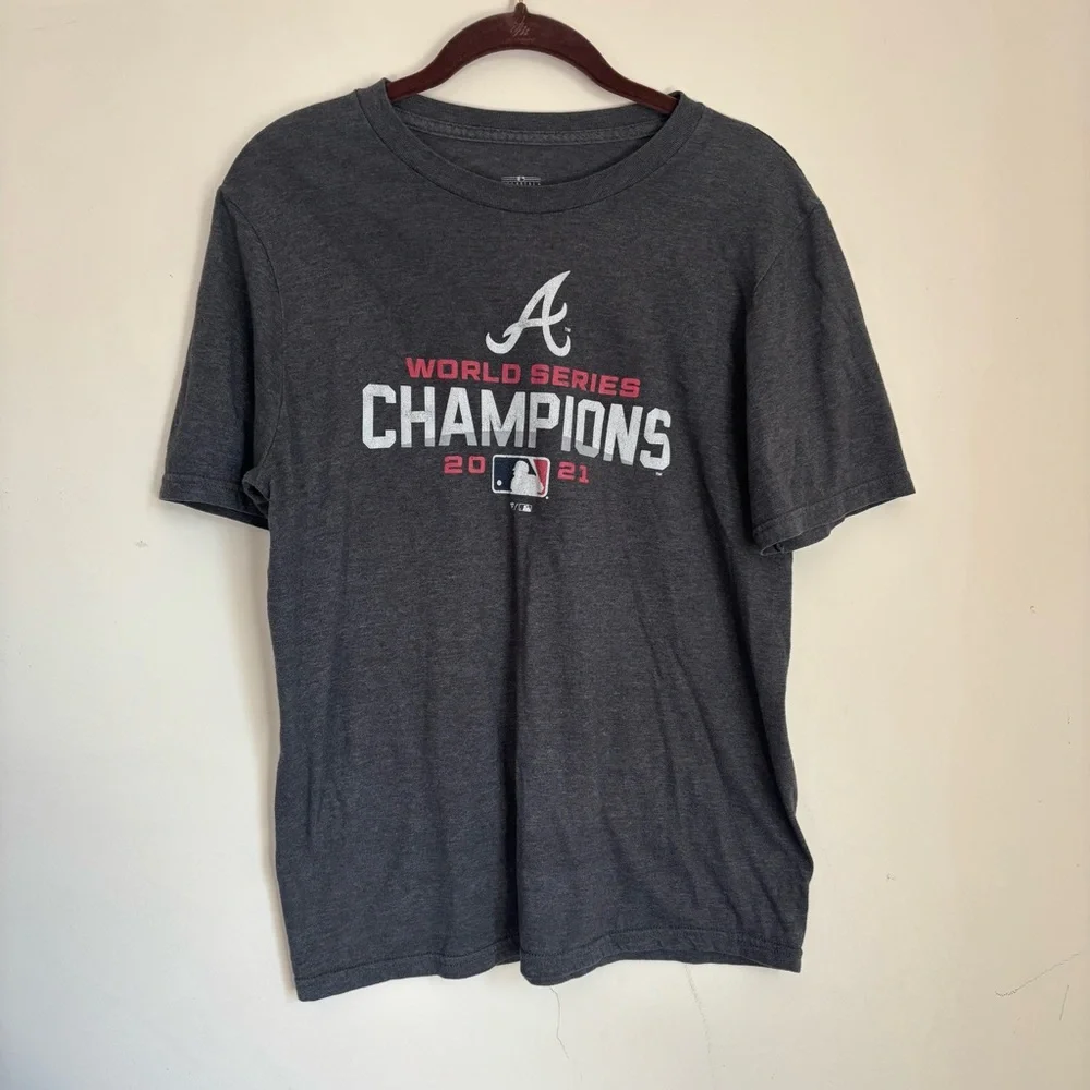 Braves World Series Champions Gray T-Shirt - Picture 1 of 4